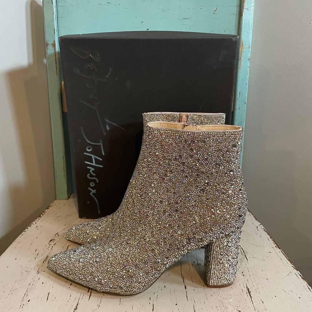 Betsey Johnson SB-Cady Rhinestone Ankle Boots Pointed Toe Block Heel Silver 9.5M